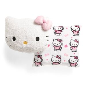 NWT Hello Kitty Plush Pillow Set